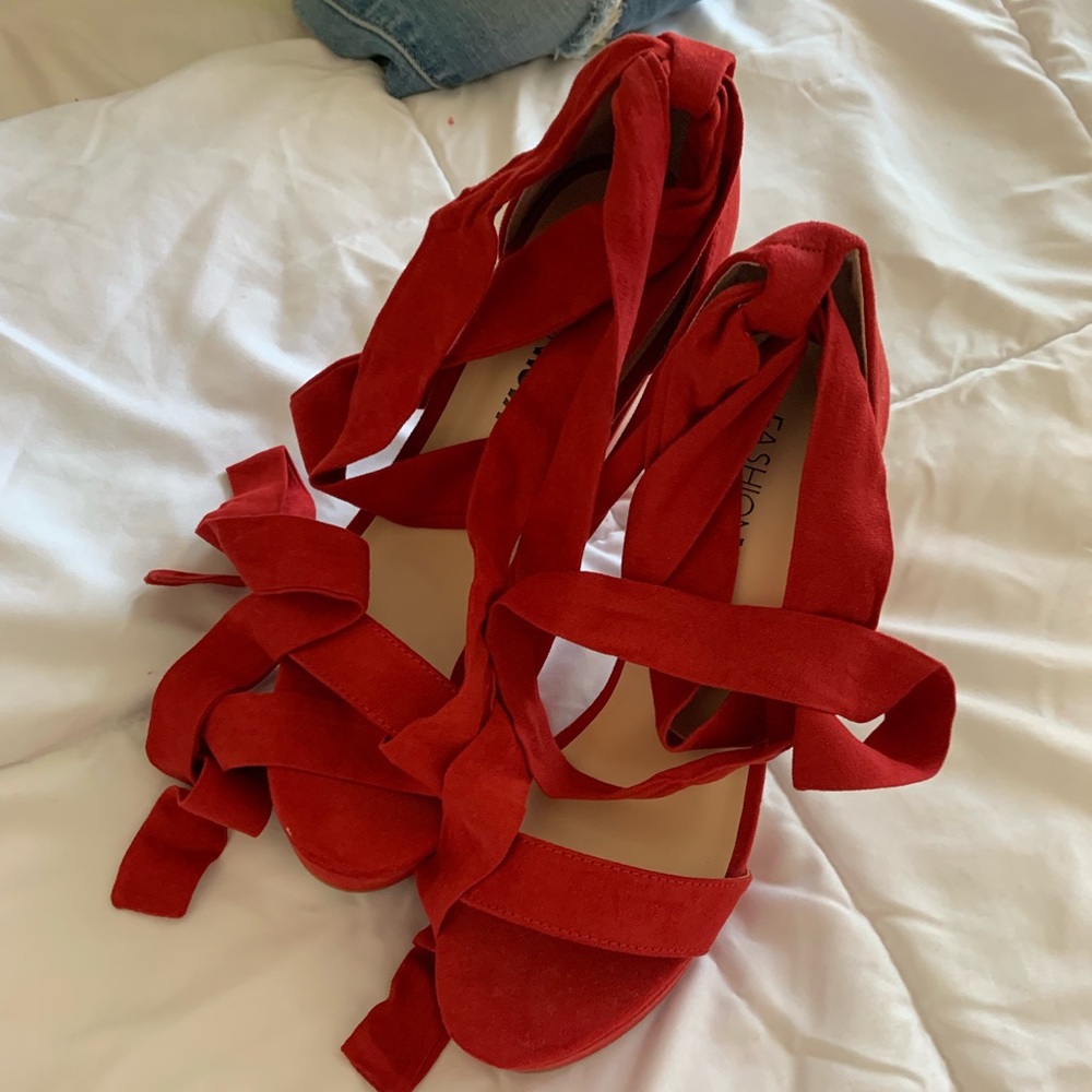 !!FASHION NOVA!! Heels